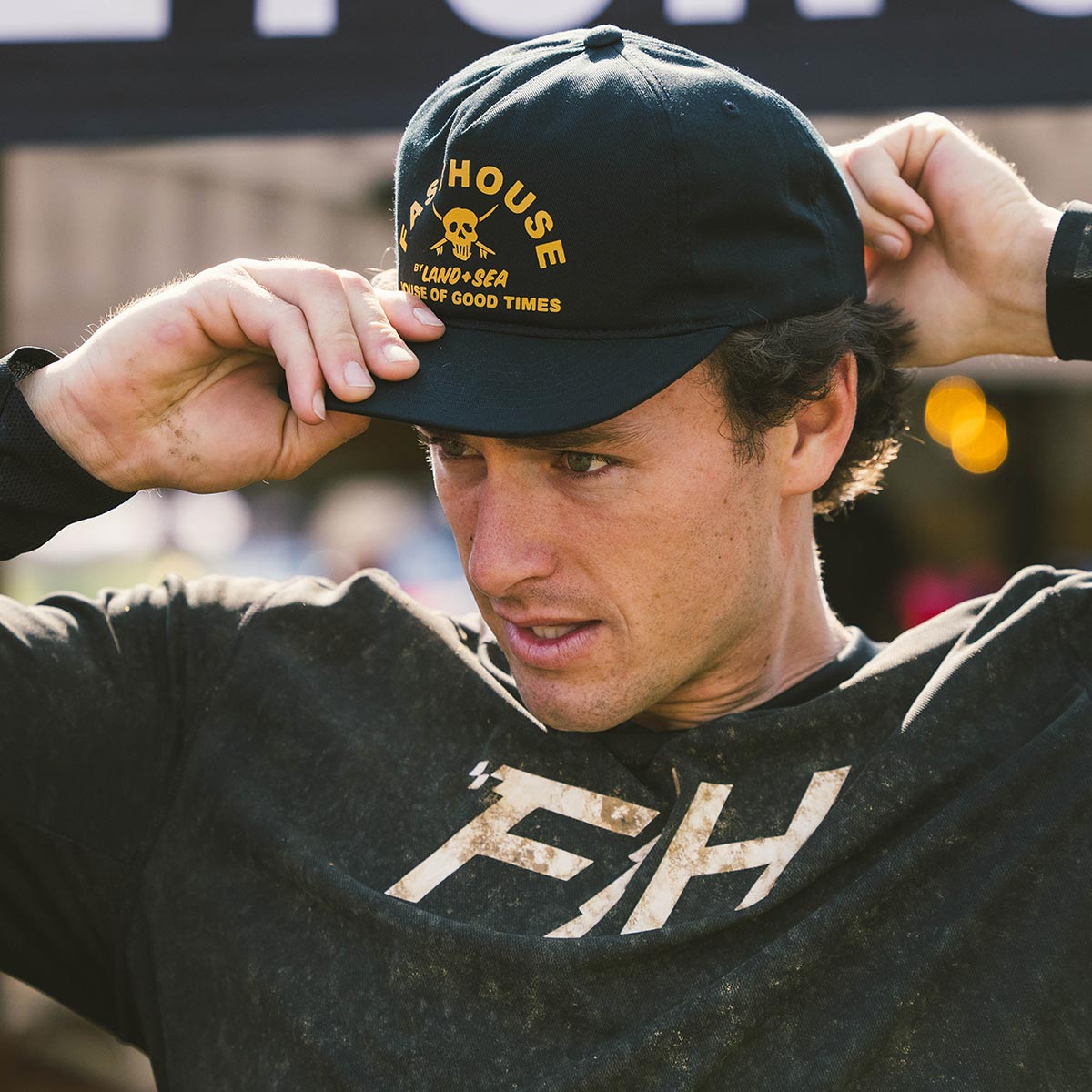 Break-Hat-Black